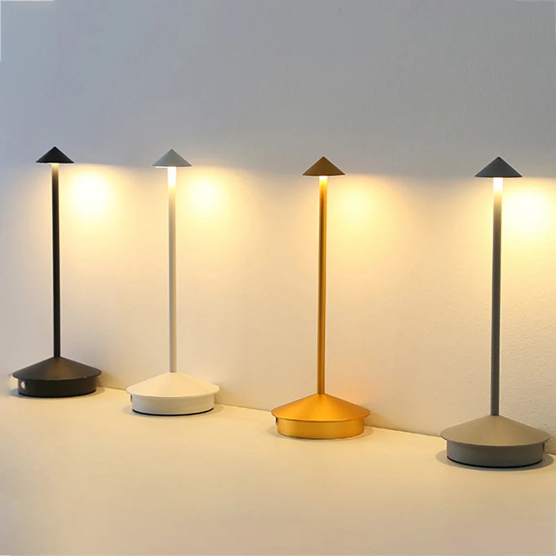 Lampe LED Tactile Rechargeable : Ambiance Personnalisable